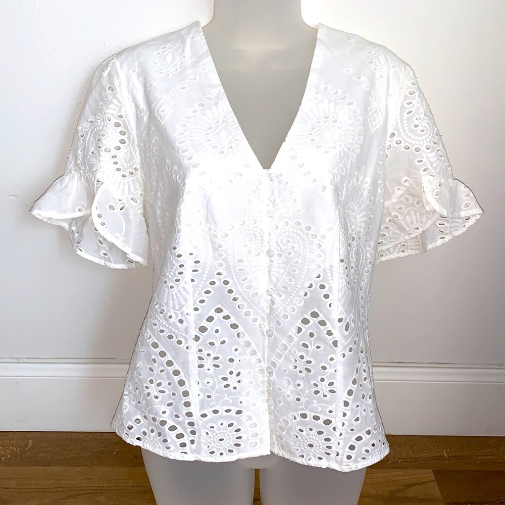 Adiva white eyelet blouse. Size small. 100% cotton
